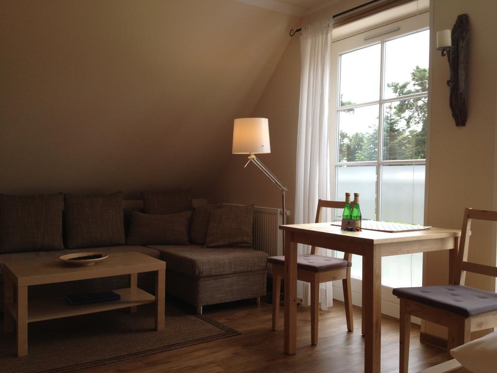 Haus Stoertebeker Appartements - Hotel Garni, Seebad Lubmin Δωμάτιο φωτογραφία