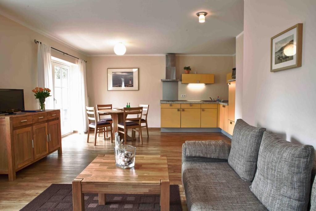 Haus Stoertebeker Appartements - Hotel Garni, Seebad Lubmin Δωμάτιο φωτογραφία