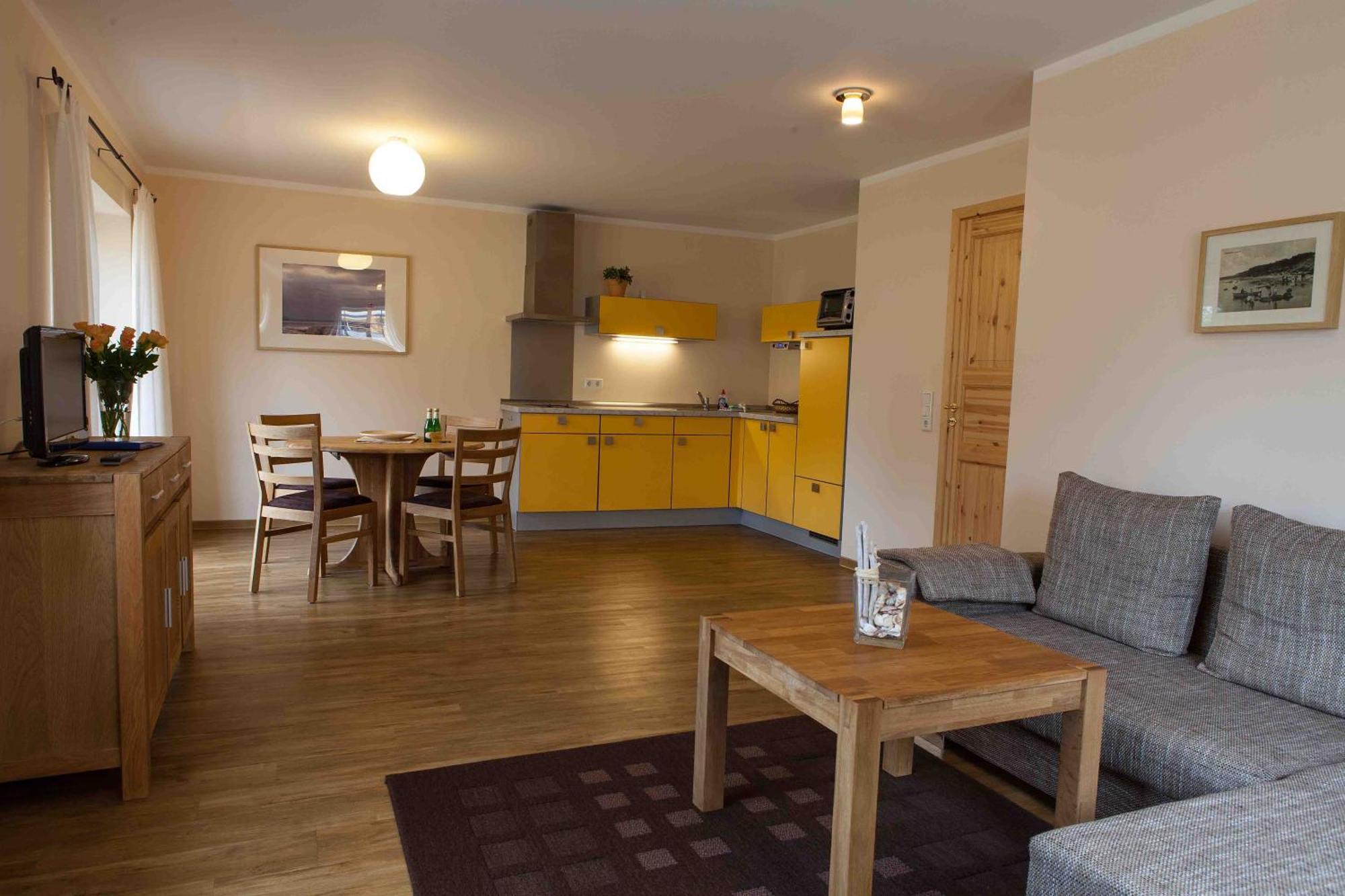 Haus Stoertebeker Appartements - Hotel Garni, Seebad Lubmin Εξωτερικό φωτογραφία